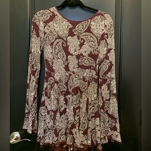 Paisley bell sleeve dress